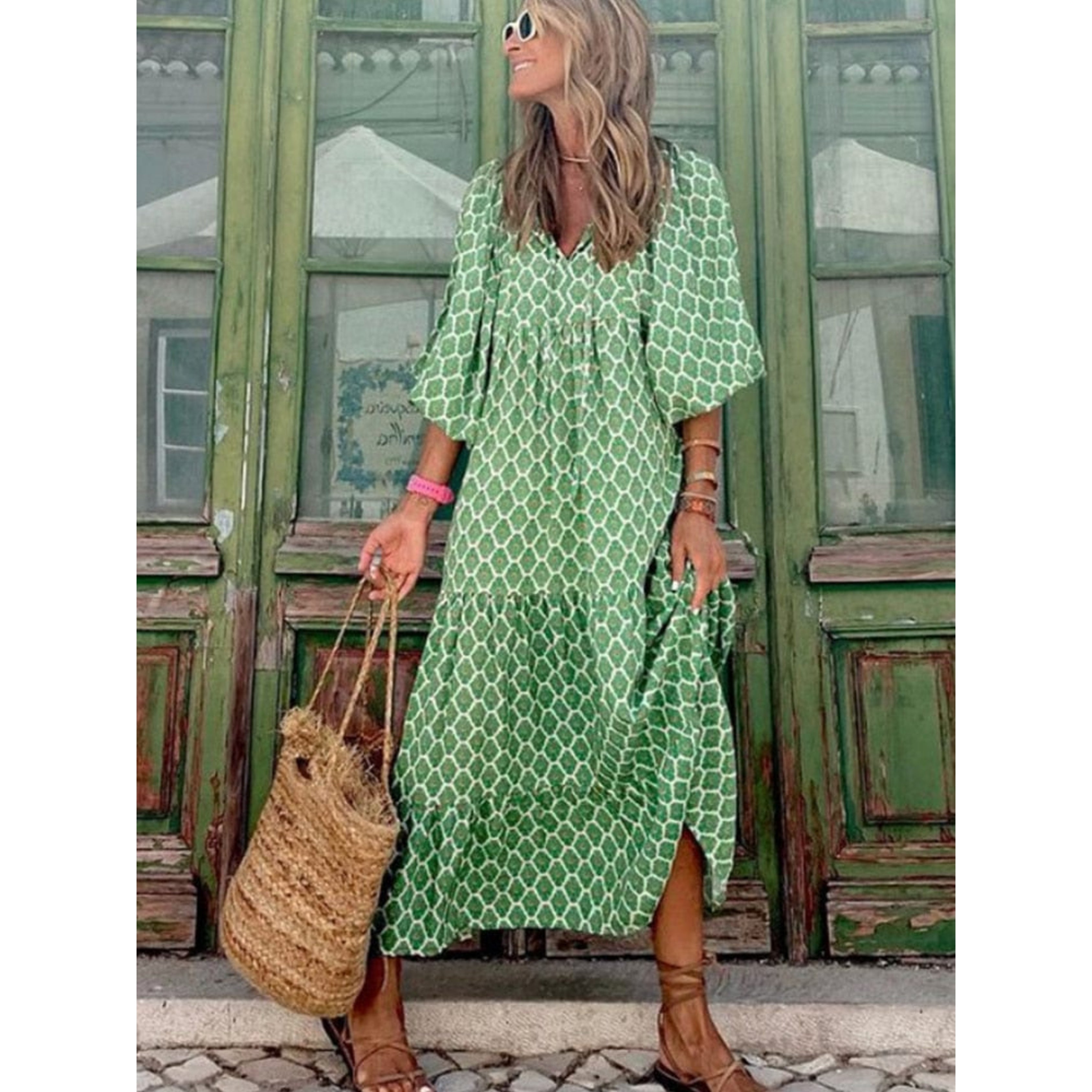 Sophisticated Dress with a Clean Classic Look