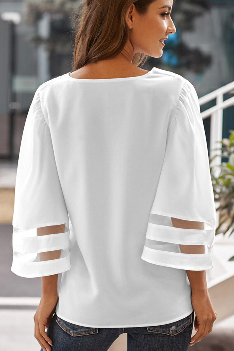 Effortlessly Elegant Blouse with a Timeless Design