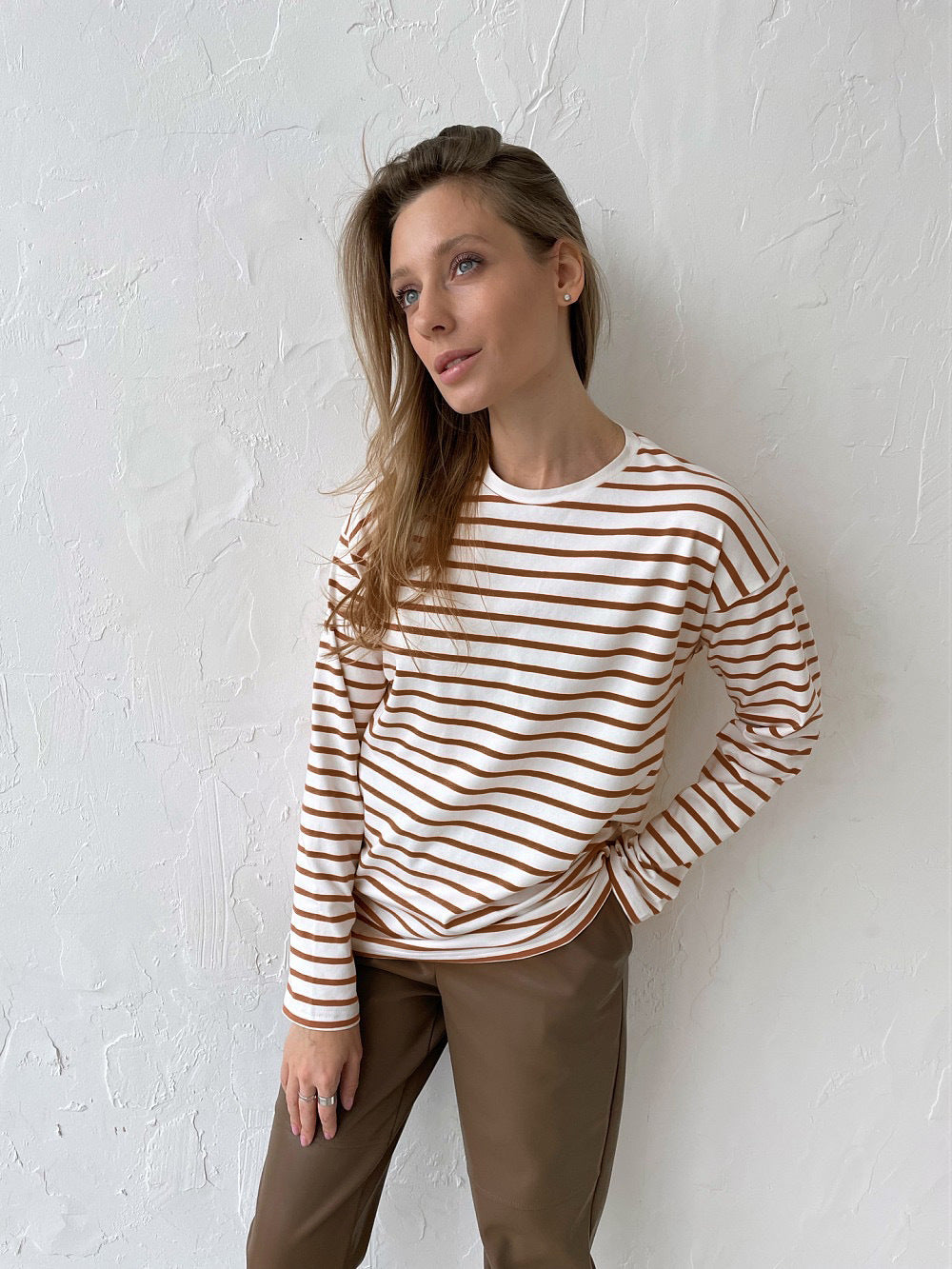Classic Vintage Blouse with a Flattering Fit