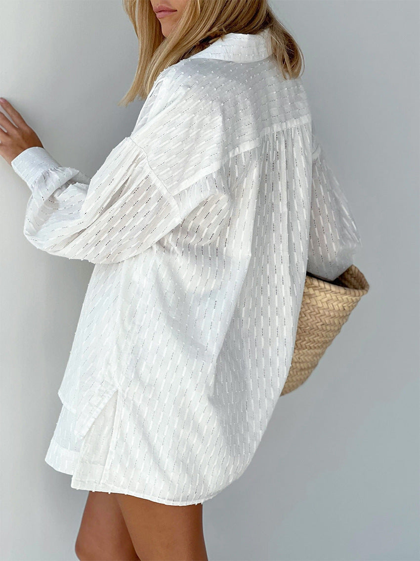 Well Tailored T-Shirt with a Graceful Silhouette