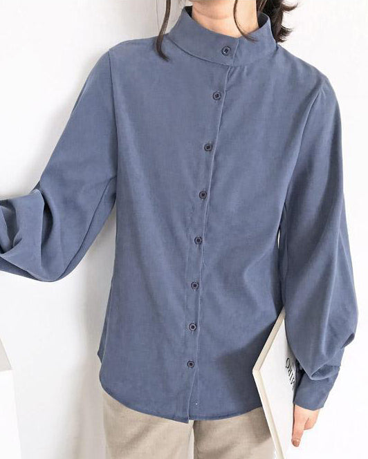 Well Tailored Shirt with a Graceful Silhouette