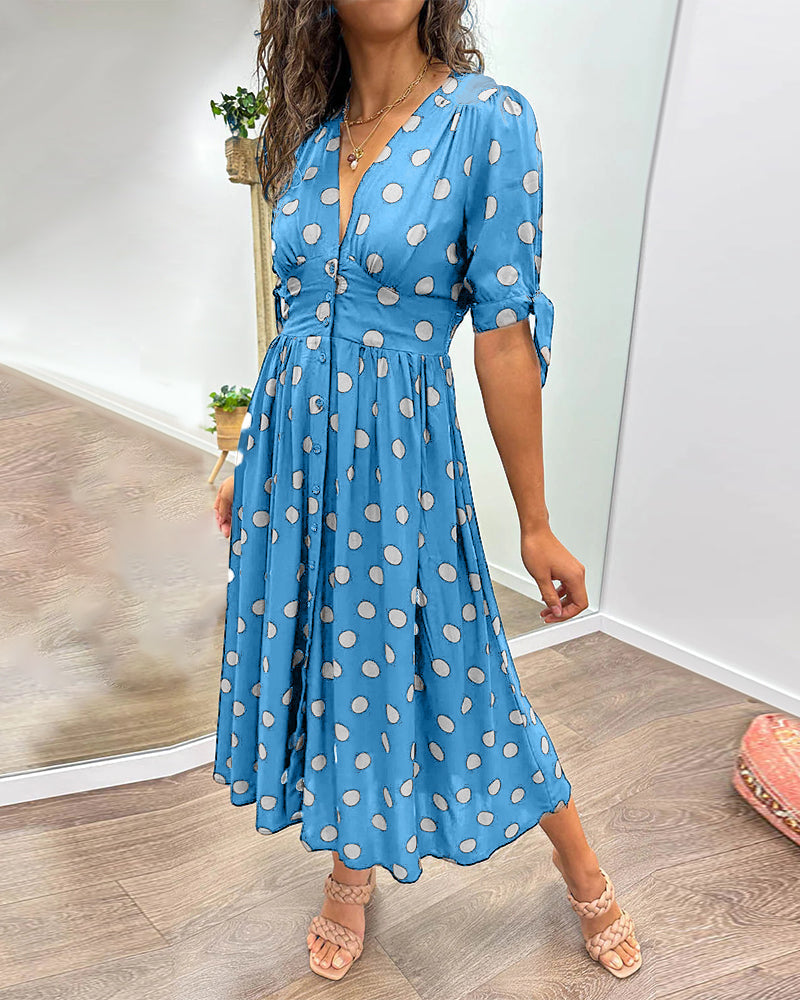 Effortlessly Elegant Dress with a Timeless Design