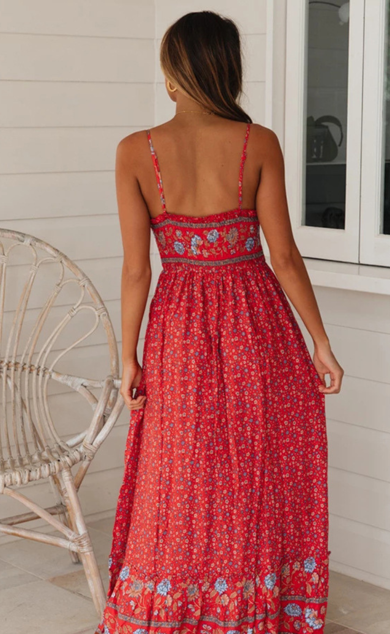 A Vintage Style Dress with Delicate Timeless Details
