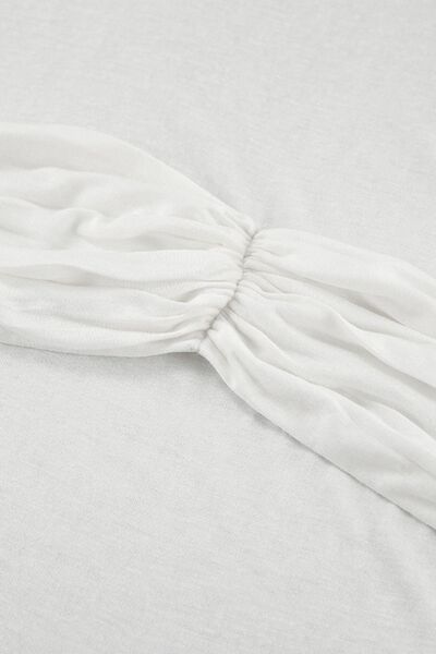Well Tailored Blouse with a Graceful Silhouette