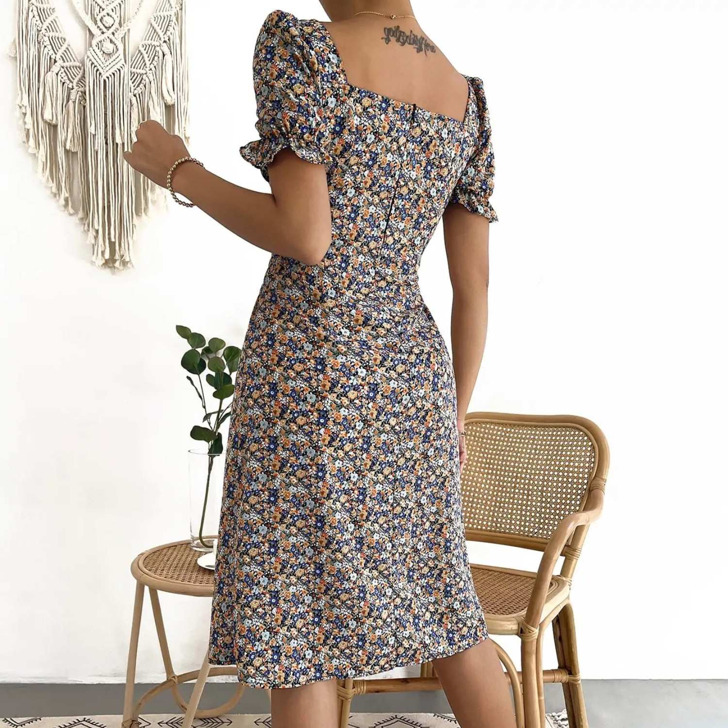 Sophisticated Dress with a Clean Classic Look