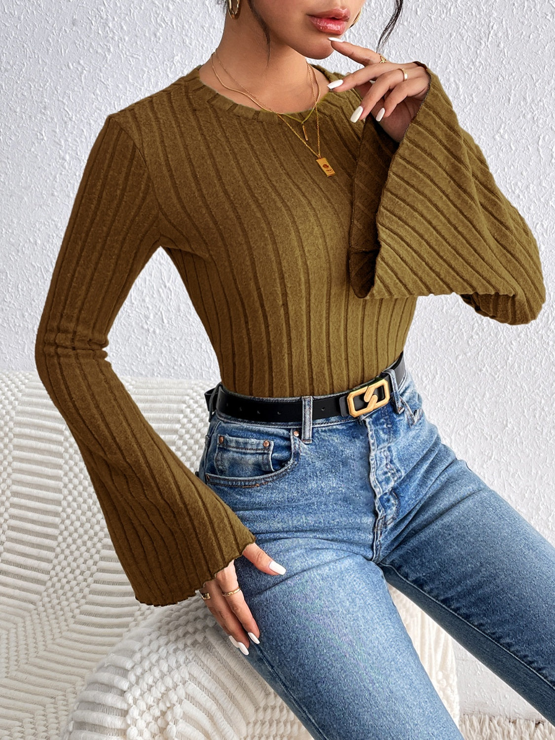 Well Tailored T-Shirt with a Graceful Silhouette