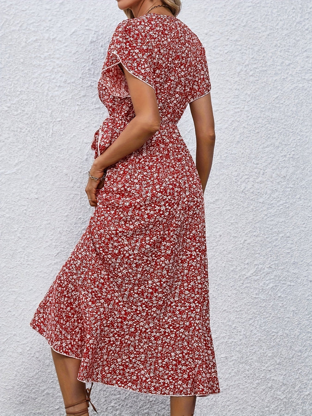 Polished Dress with an Effortless Classic Look