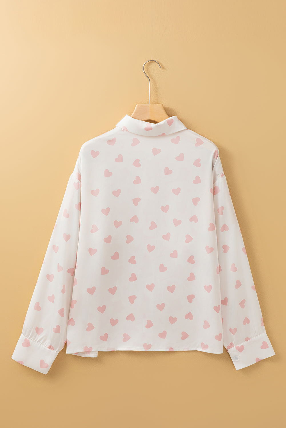 Gracefully Styled Shirt for Any Occasion