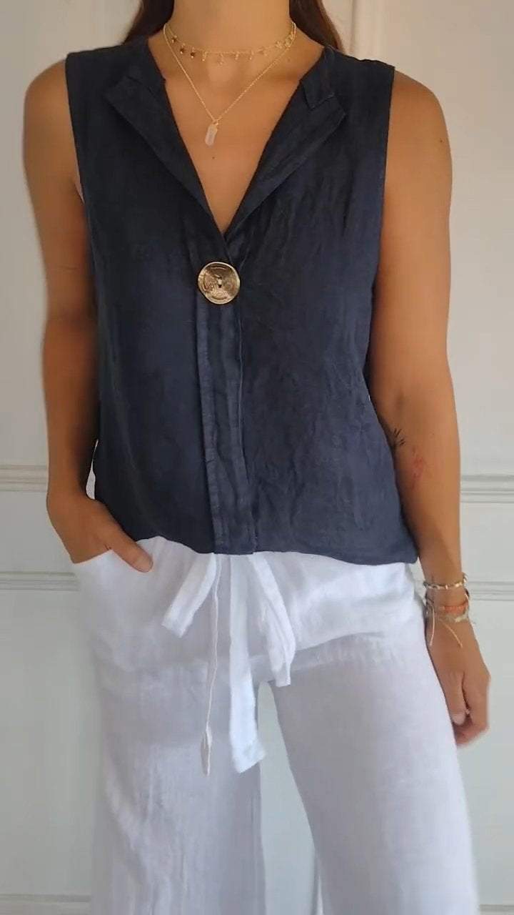 Timeless Vintage Style Top