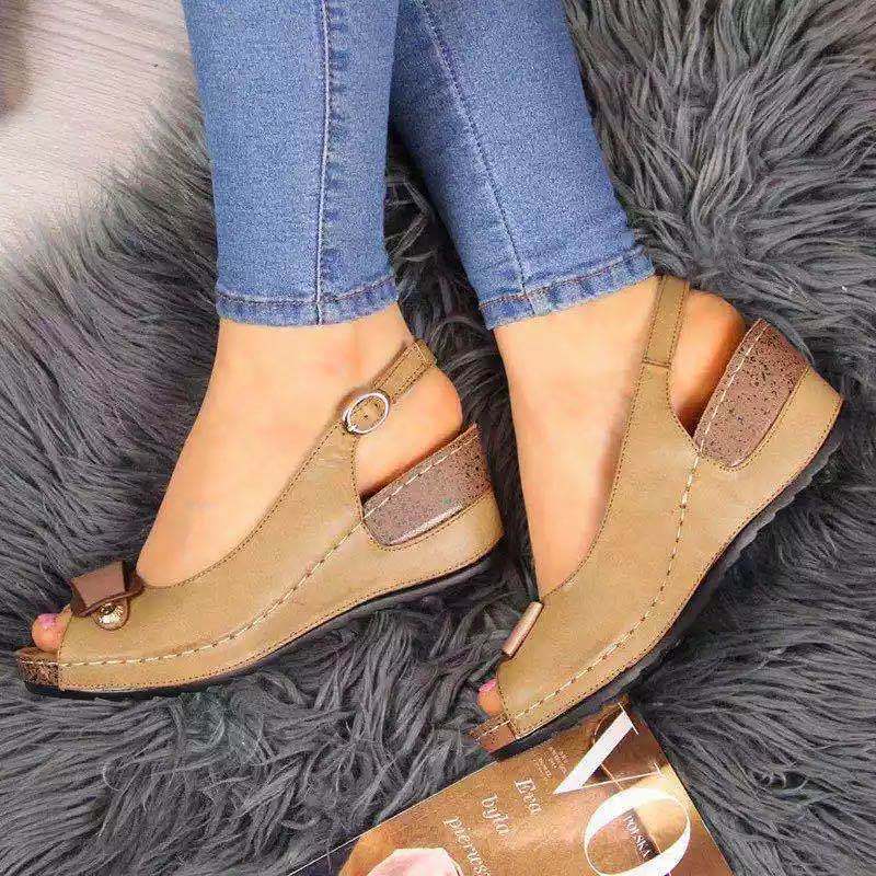 Chic Orthopedic Sandals with Unique Design