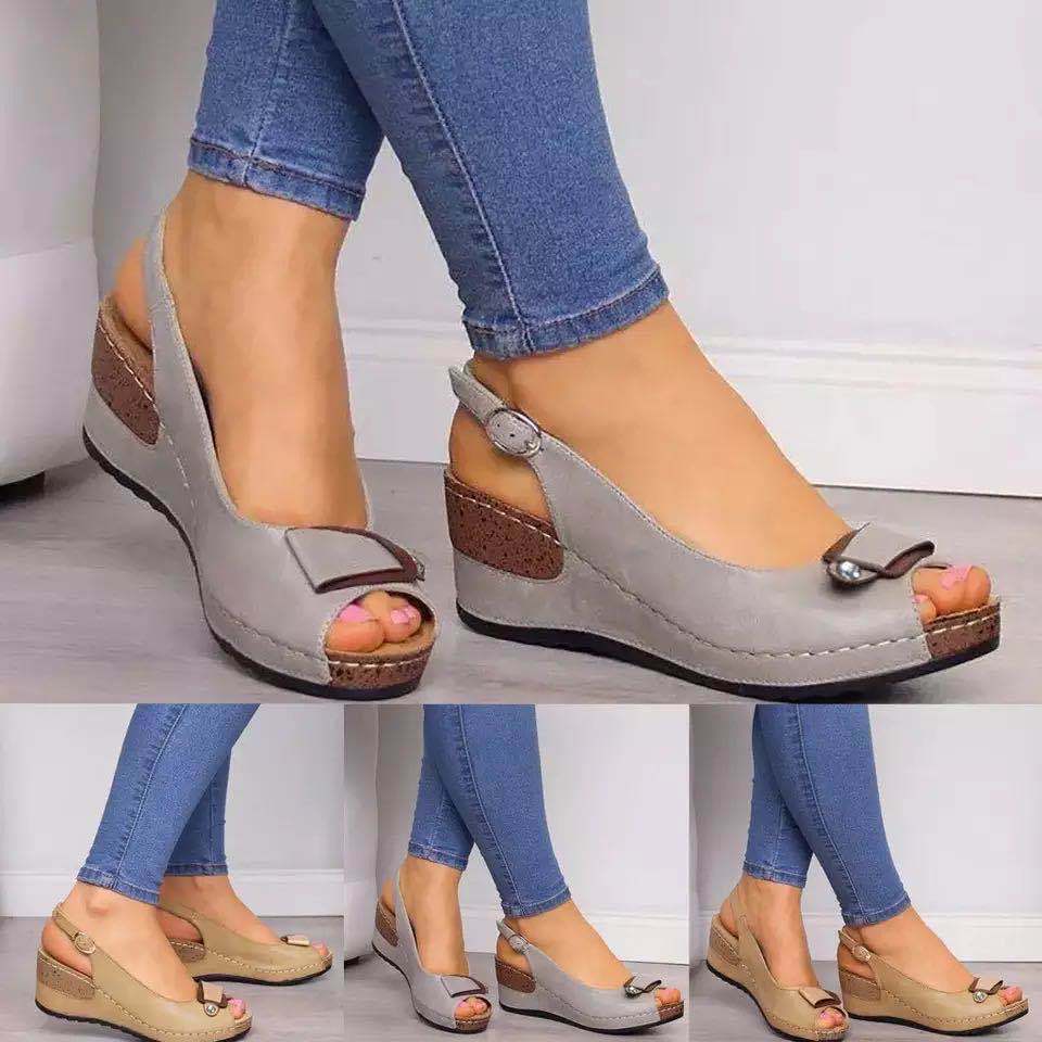 Chic Orthopedic Sandals with Unique Design