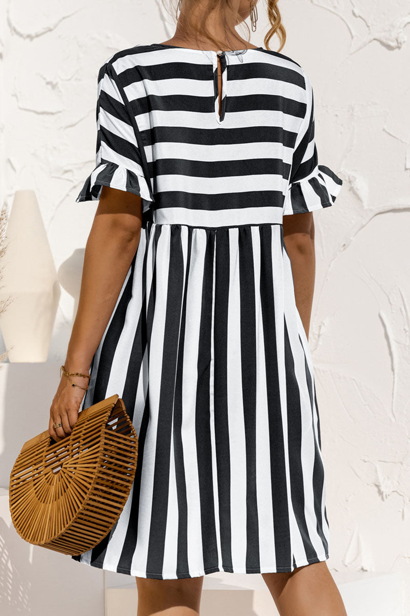 Gracefully Styled Dress for Any Occasion