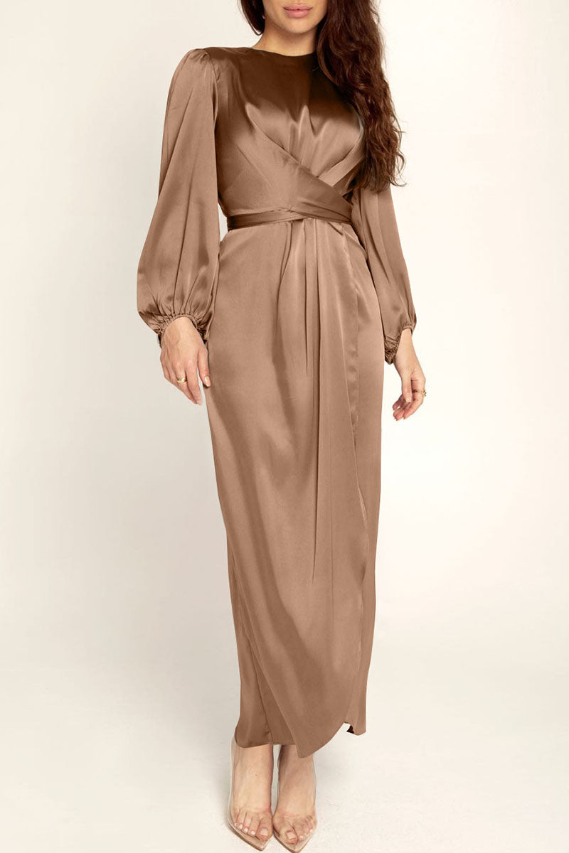 Effortlessly Elegant Dress with a Timeless Design
