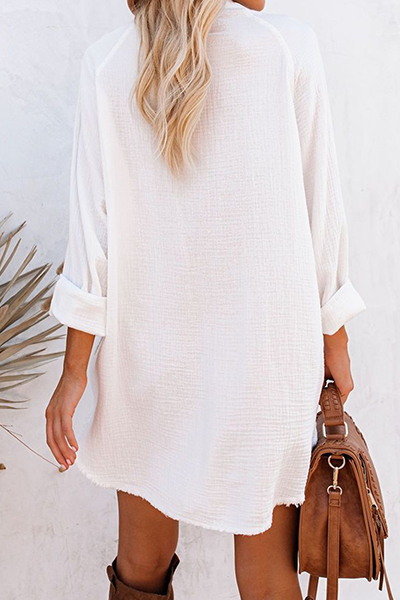 Beautifully Finished Blouse in a Timeless Design