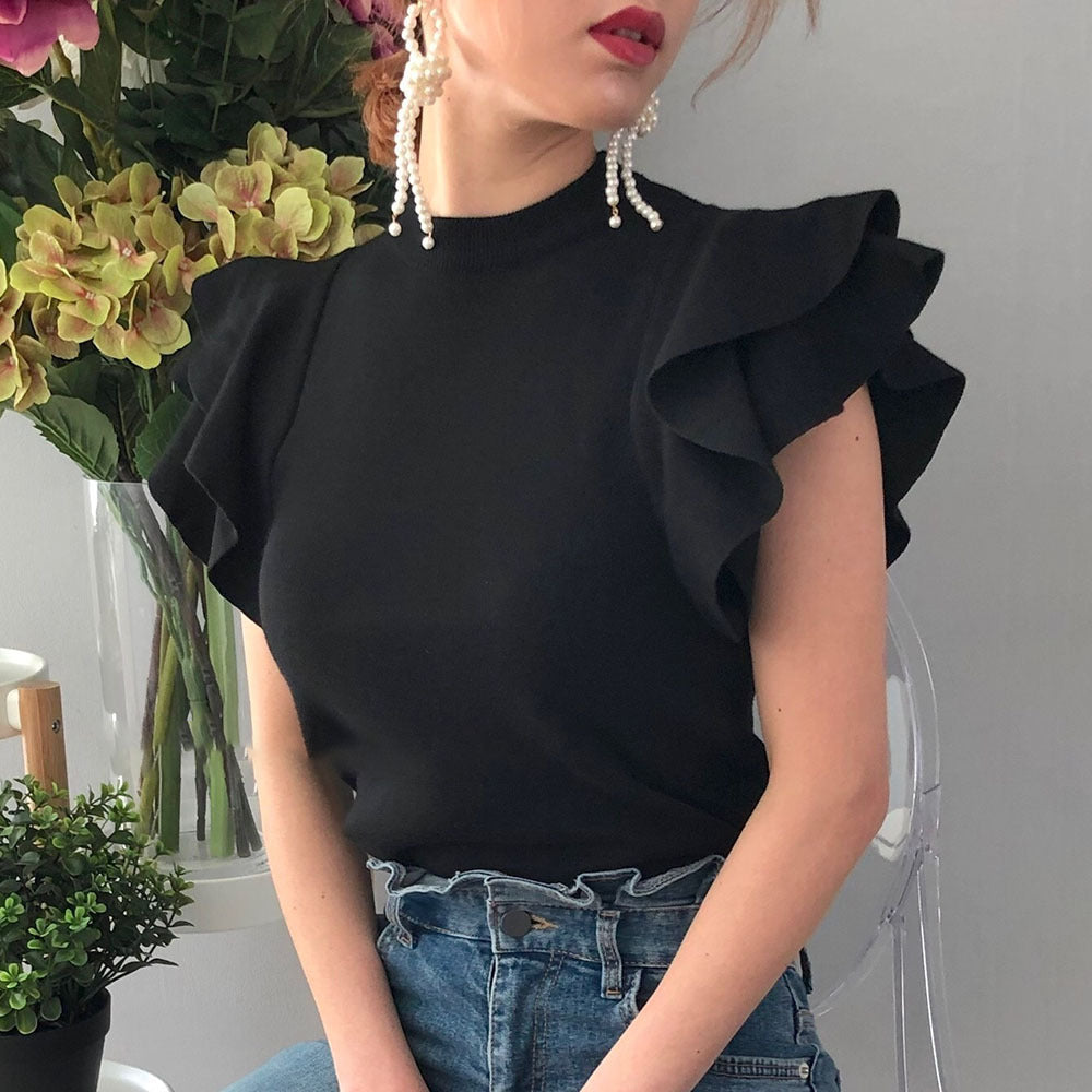 Effortlessly Elegant Blouse with a Timeless Design