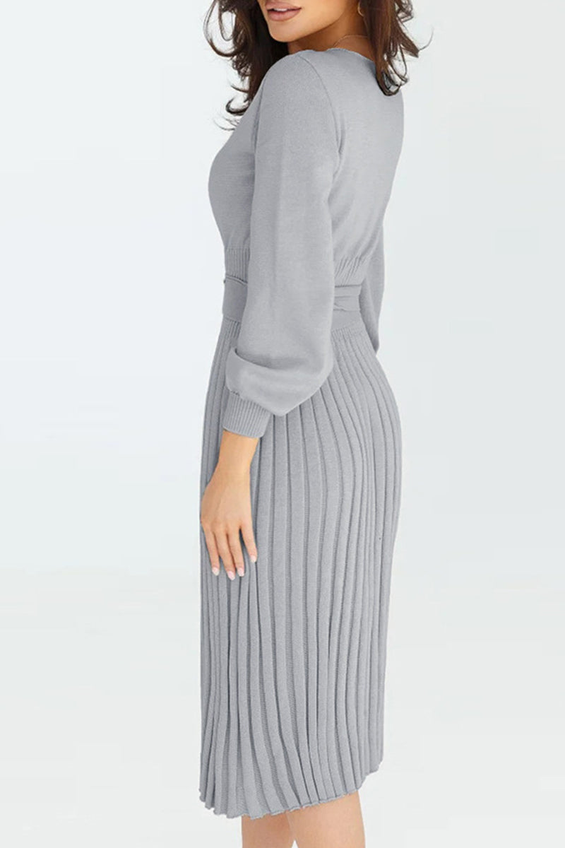 Polished Dress with an Effortless Classic Look