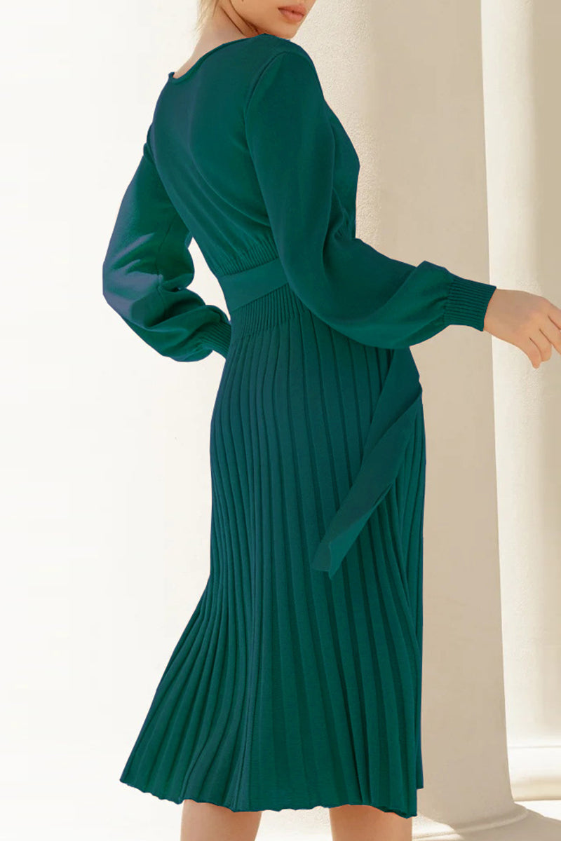 Polished Dress with an Effortless Classic Look