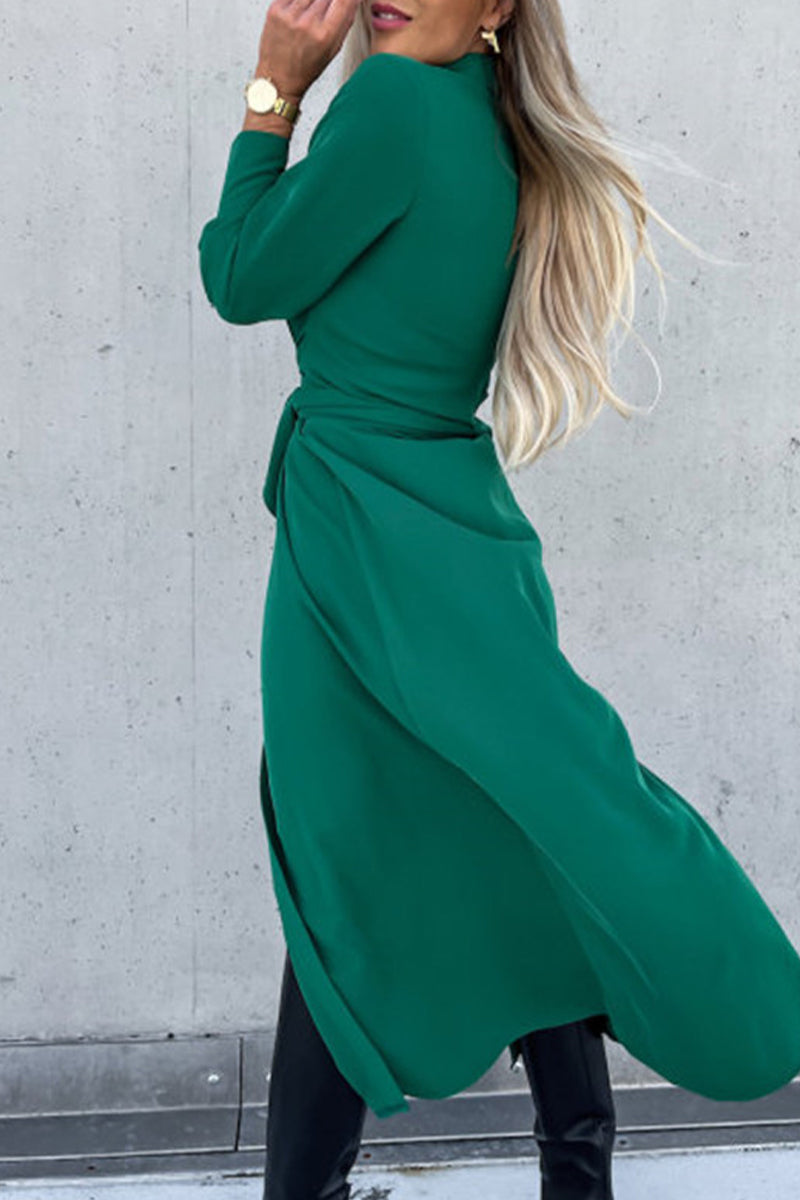 Beautifully Crafted Dress in a Classic Style