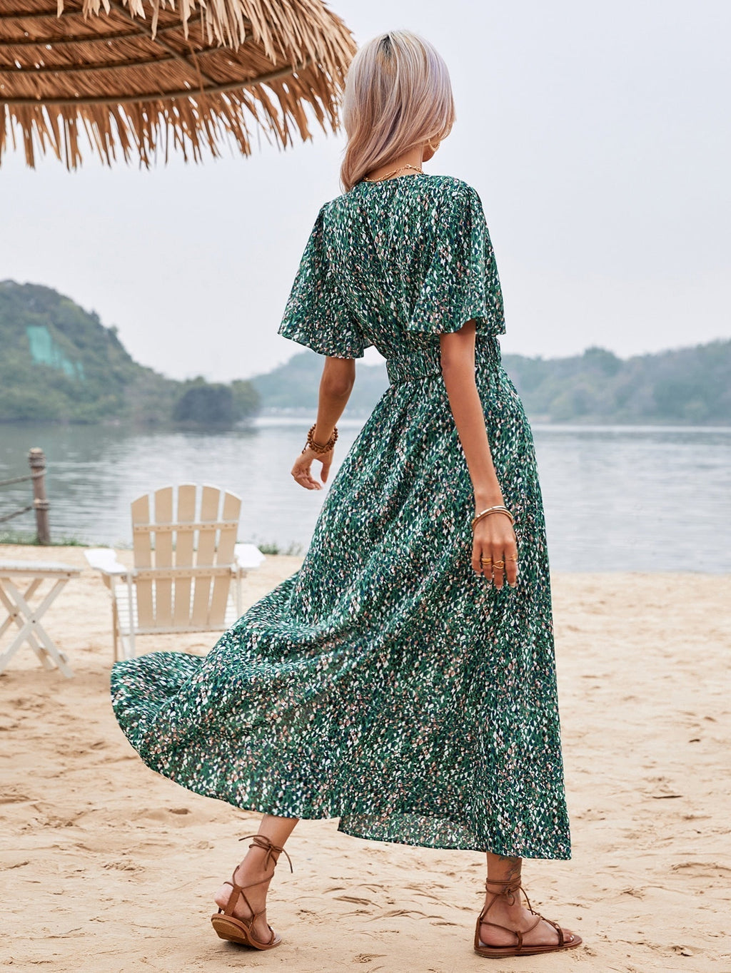 Sophisticated Dress with a Clean Classic Look