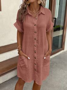 Beautifully Crafted Dress in a Classic Style