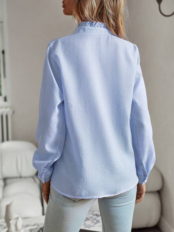 Beautifully Crafted Blouse in a Classic Style