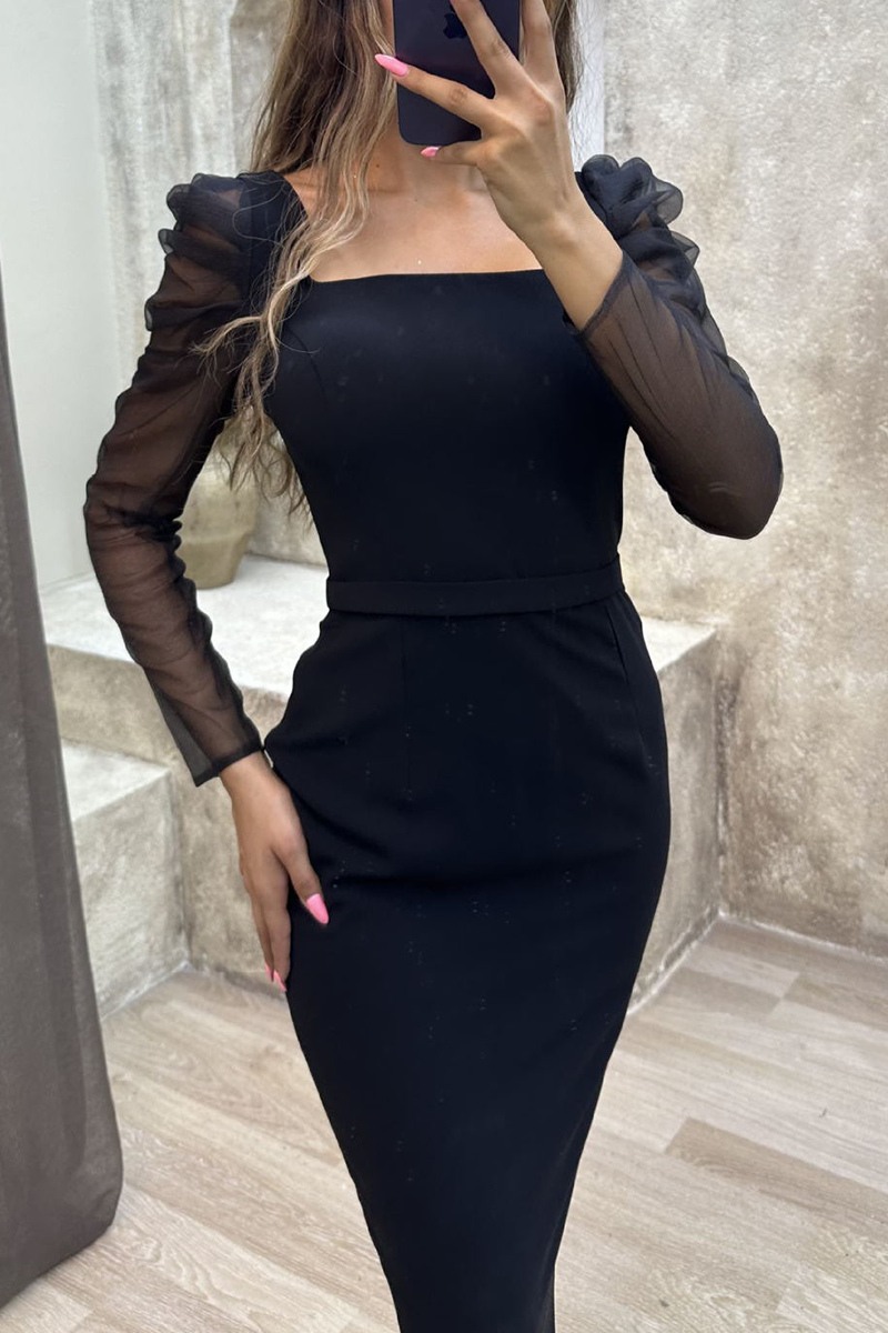 Polished Dress with an Effortless Classic Look