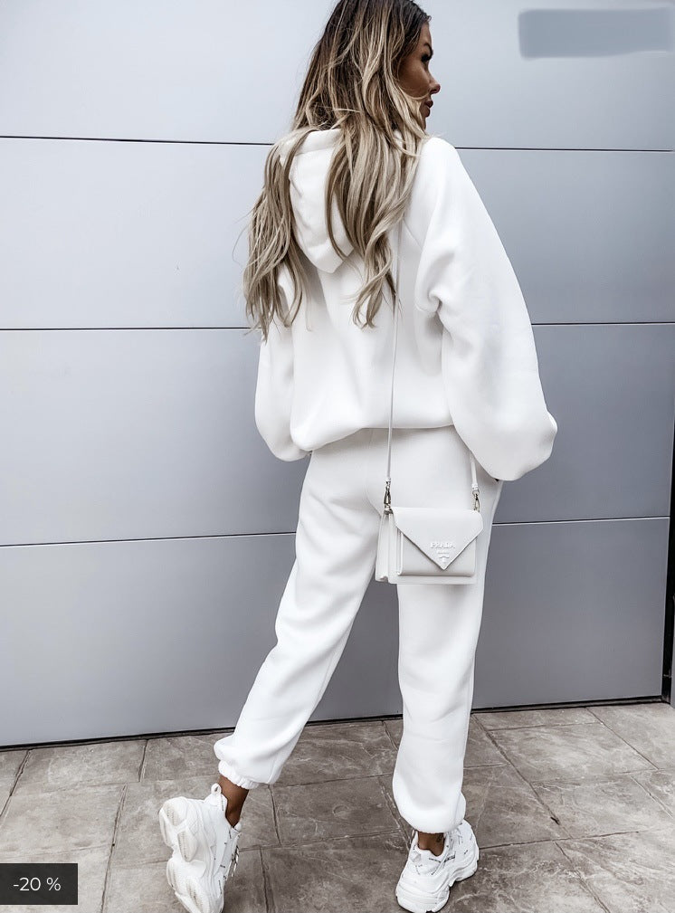Polished Trousers with an Effortless Classic Look