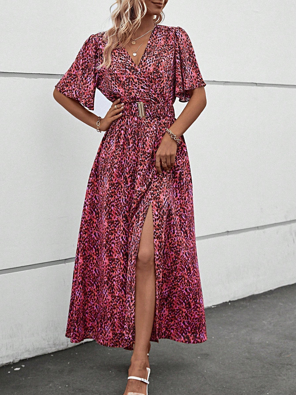 Sophisticated Dress with a Clean Classic Look