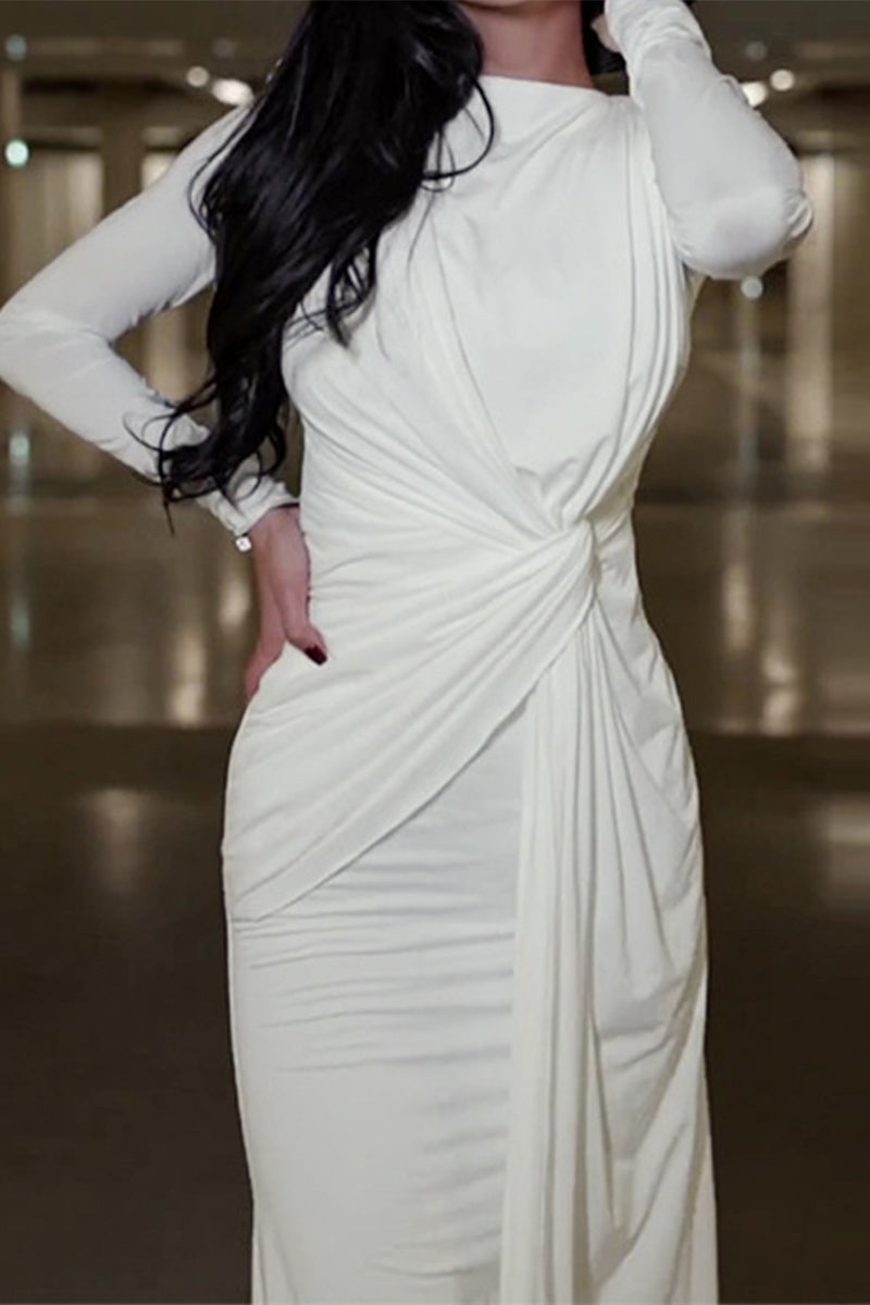 Gracefully Styled Dress for Any Occasion