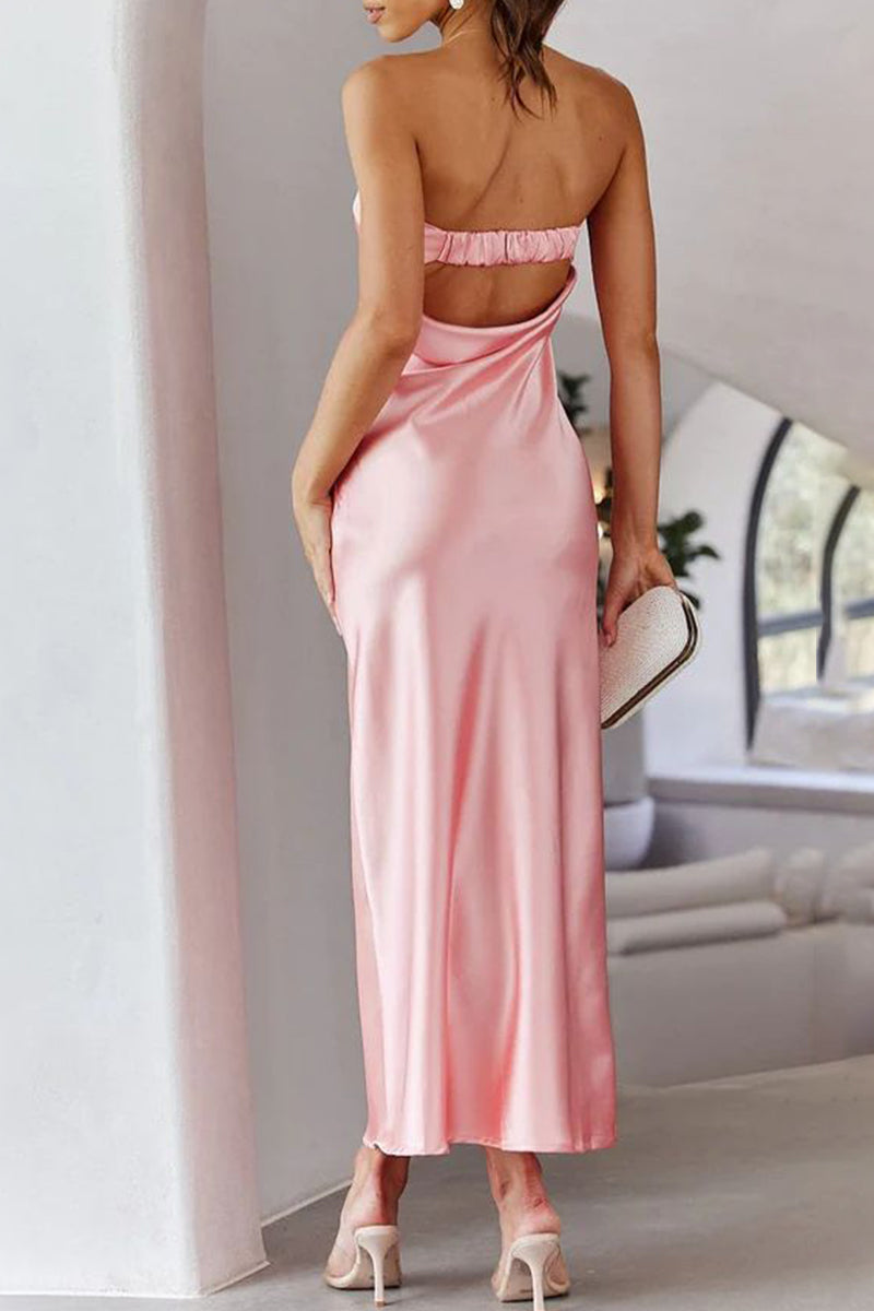 Well Tailored Dress with a Graceful Silhouette