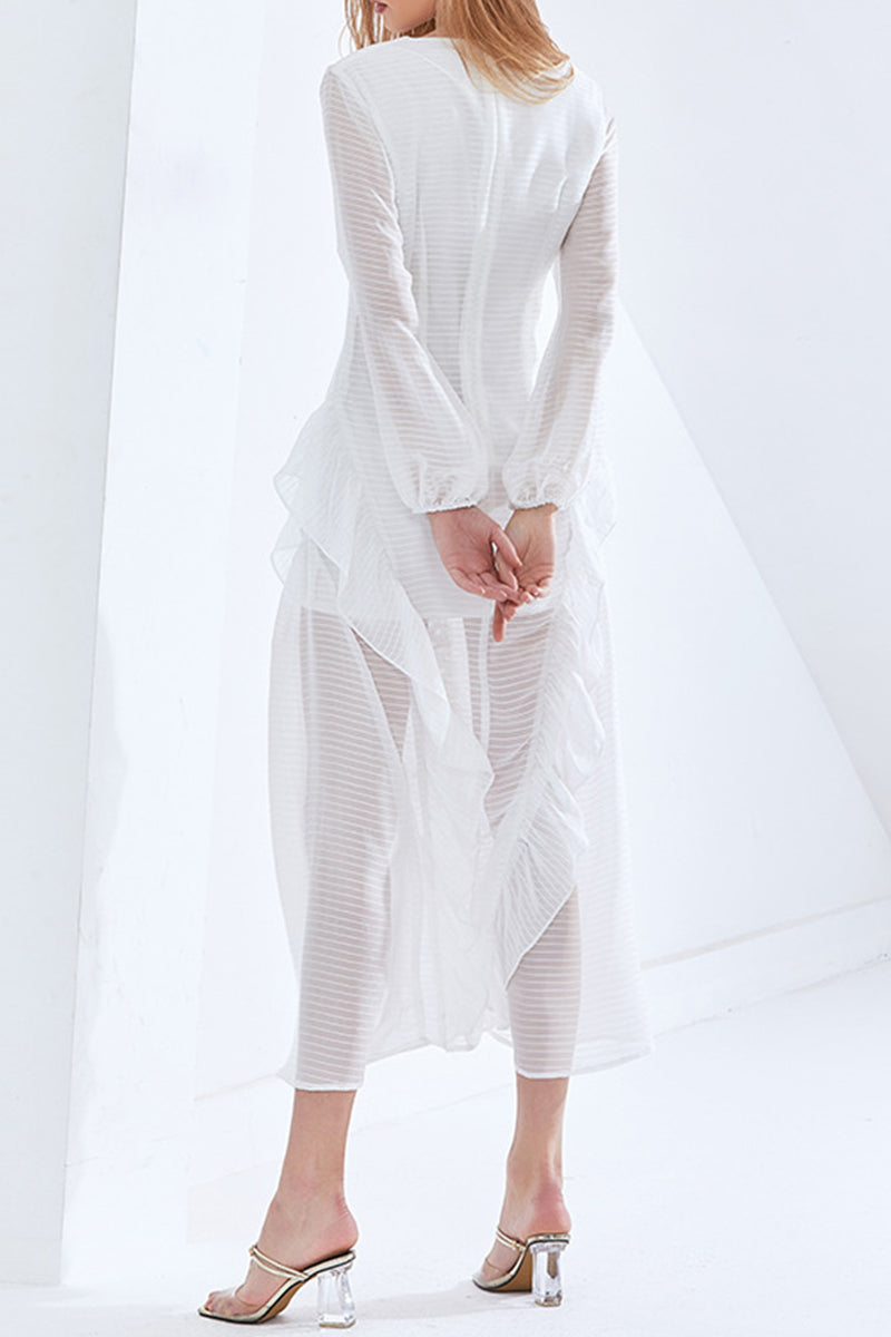 A Vintage Style Dress with Delicate Timeless Details