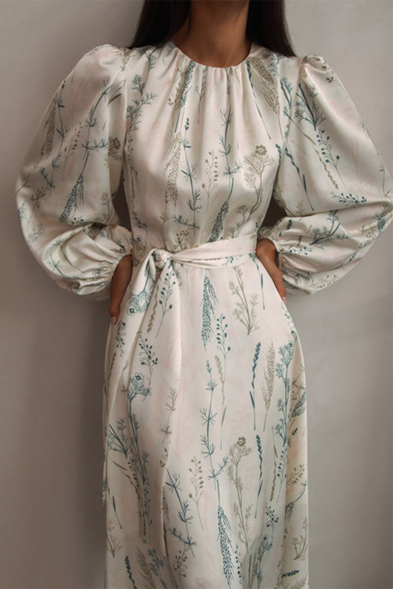 Classic Vintage & Enduringly Stylish Dress
