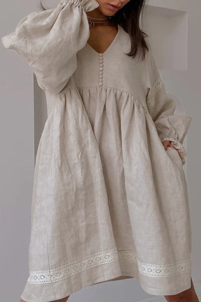Beautifully Crafted Dress in a Classic Style