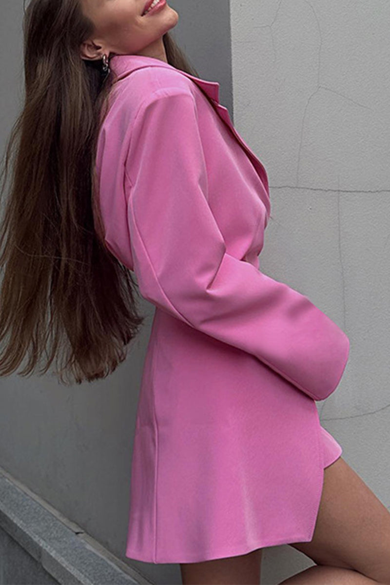 Well Tailored Dress with a Graceful Silhouette