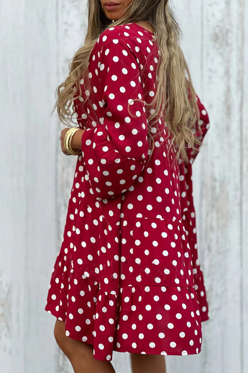 Gracefully Styled Dress for Any Occasion