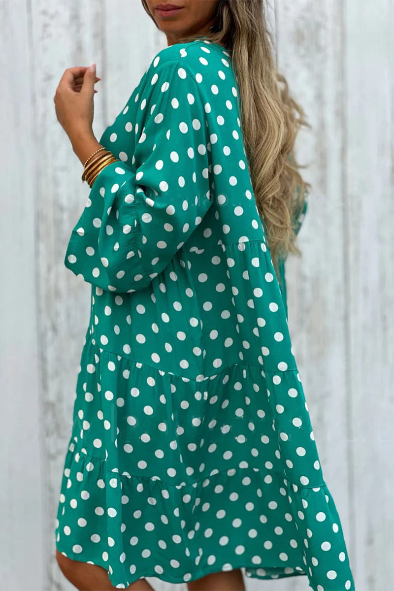 Gracefully Styled Dress for Any Occasion