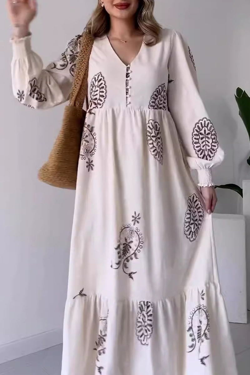 Beautifully Crafted Dress in a Classic Style