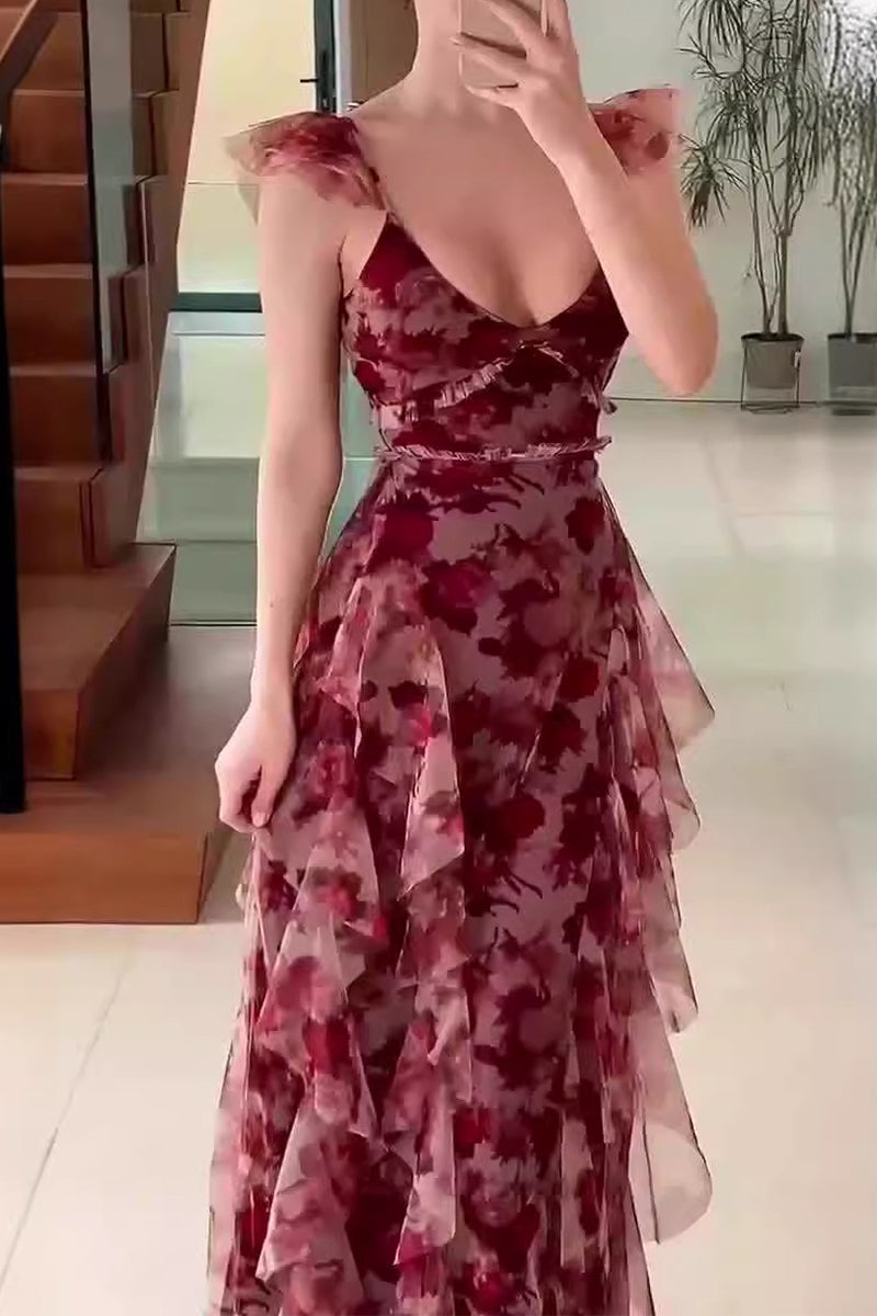 Gracefully Styled Dress for Any Occasion