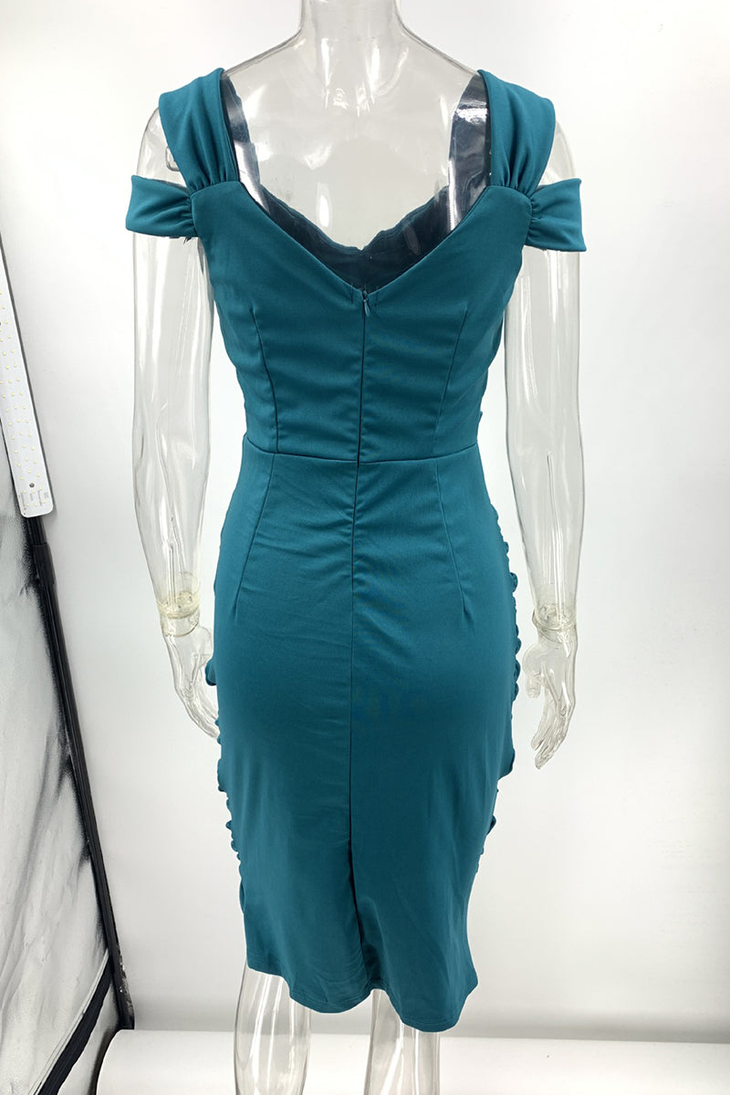 Gracefully Styled Dress for Any Occasion