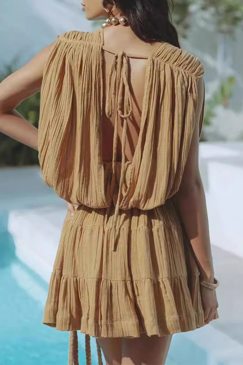 Gracefully Styled Dress for Any Occasion