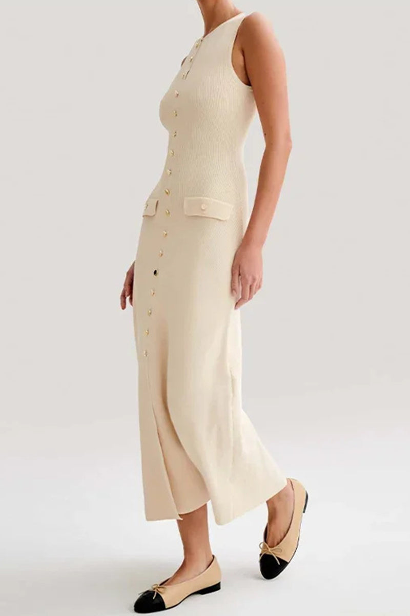 Well Tailored Dress with a Graceful Silhouette
