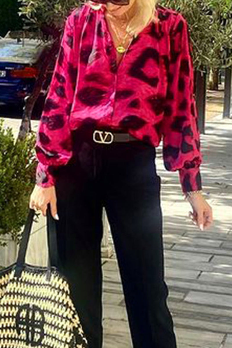 Beautifully Crafted Blouse in a Classic Style