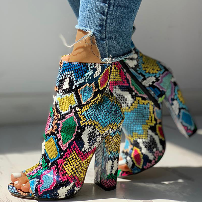 Chic Orthopedic Boots with Unique Design