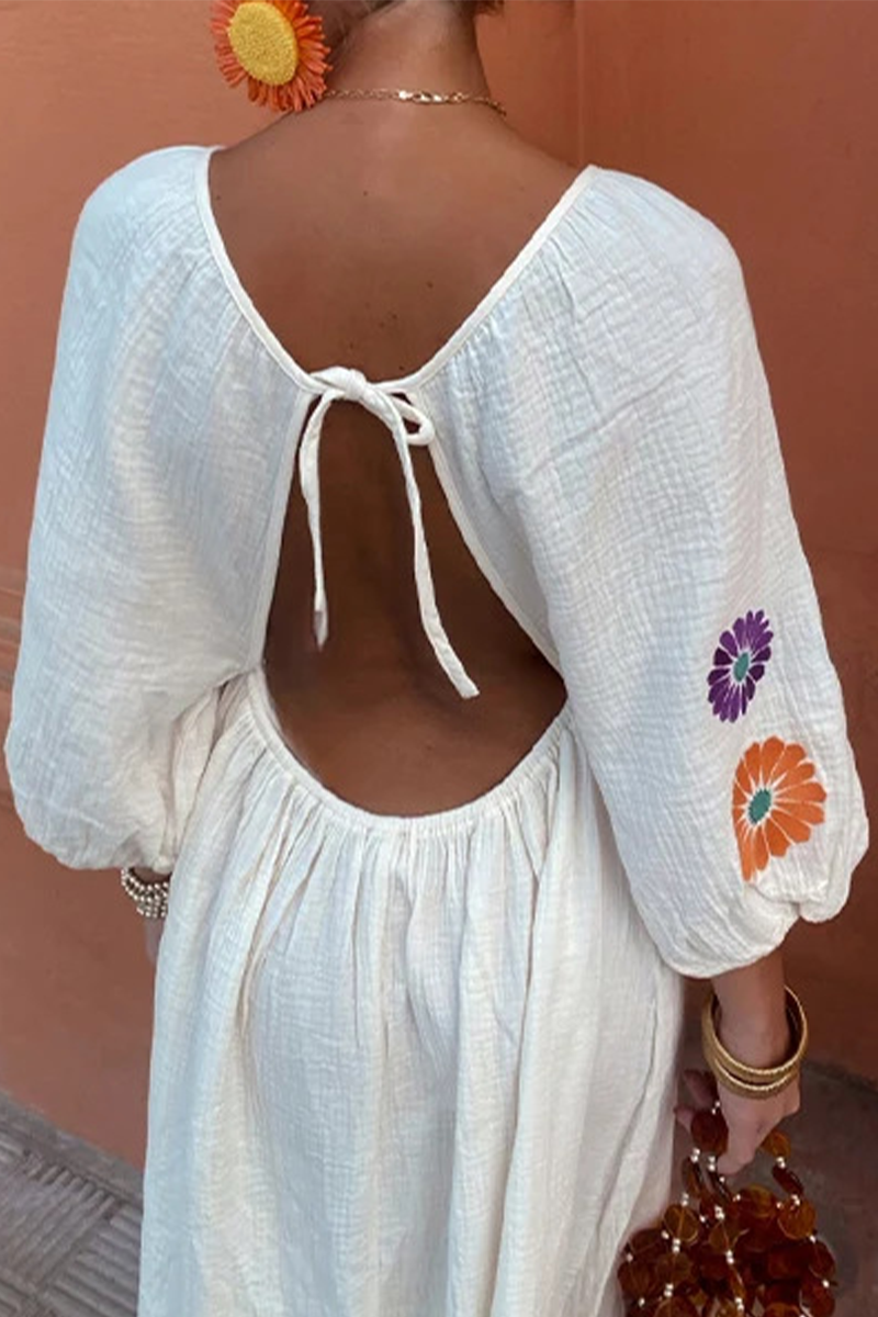 Classic Vintage & Enduringly Stylish Dress