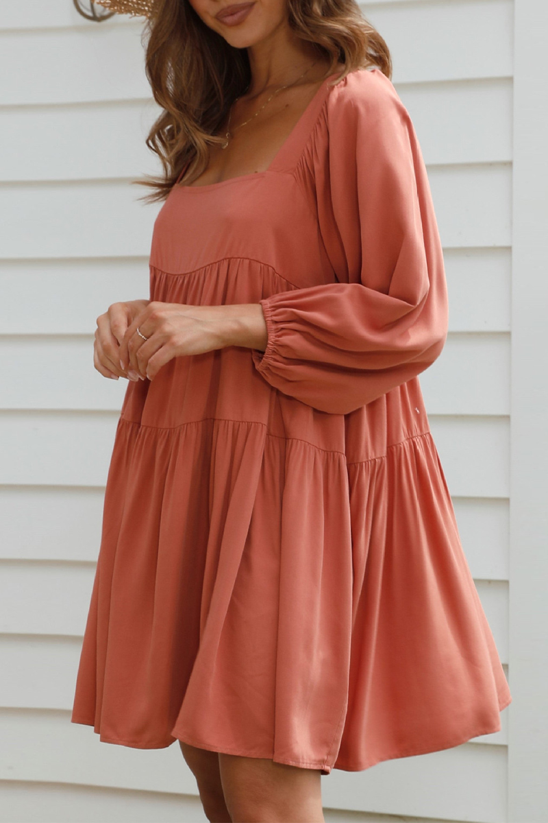 Polished Dress with an Effortless Classic Look