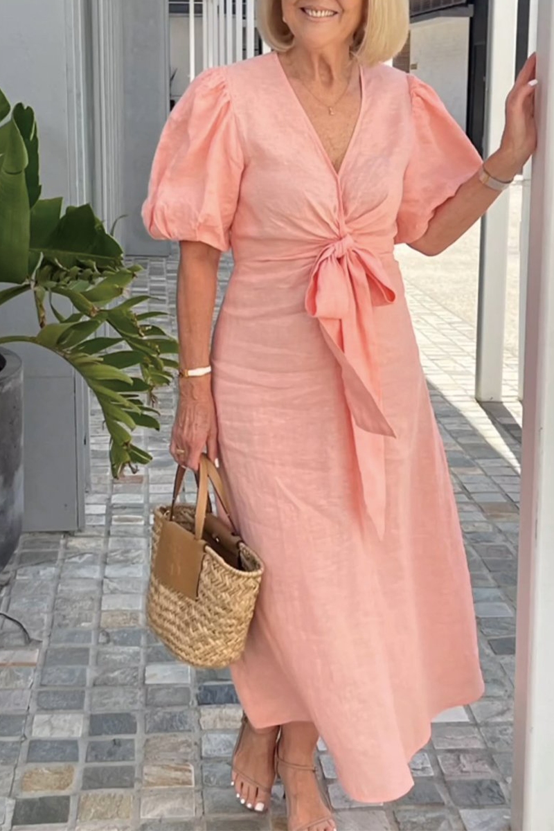 Sophisticated Dress with a Clean Classic Look