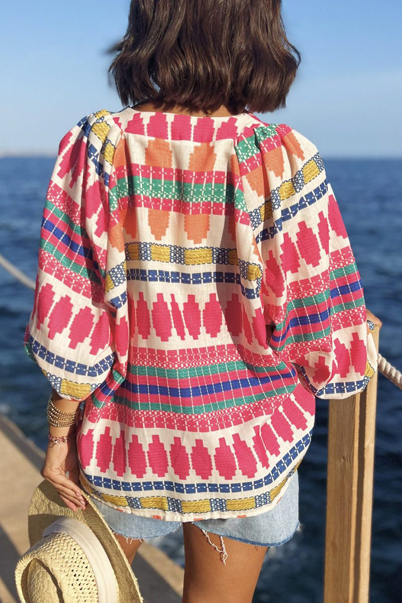 Beautifully Crafted Blouse in a Classic Style