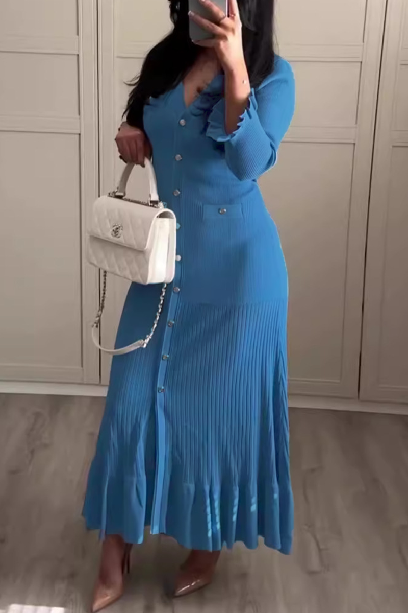 Classic Vintage & Enduringly Stylish Dress