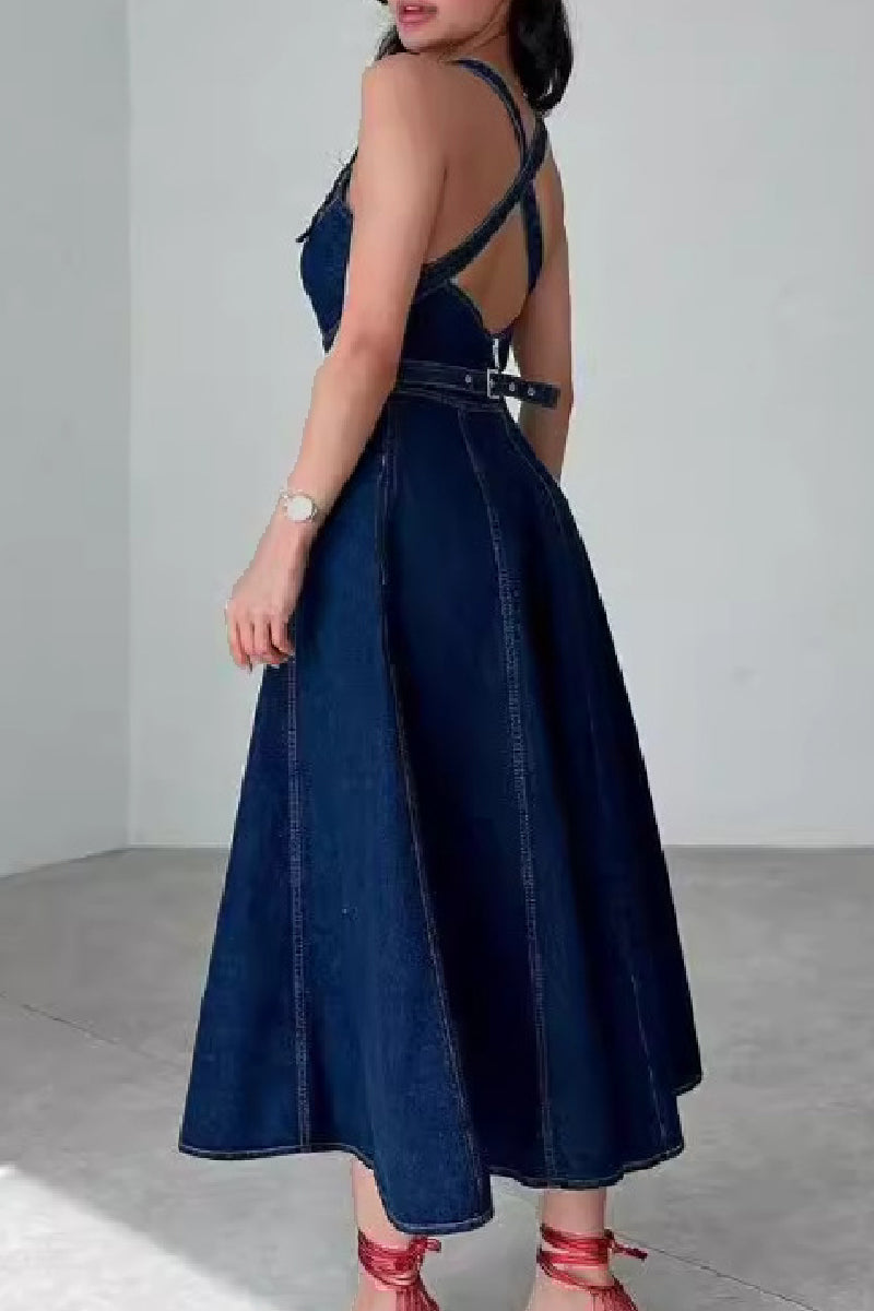 Beautifully Crafted Dress in a Classic Style