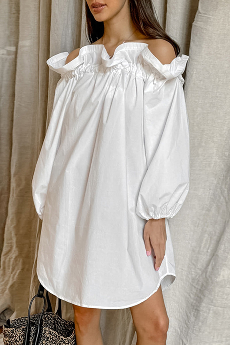 Sophisticated Dress with a Clean Classic Look